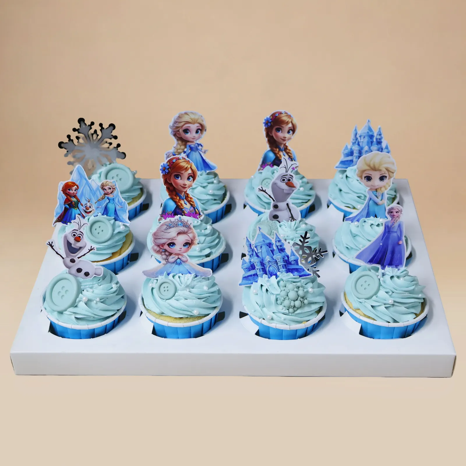 Frozen-themed cupcake